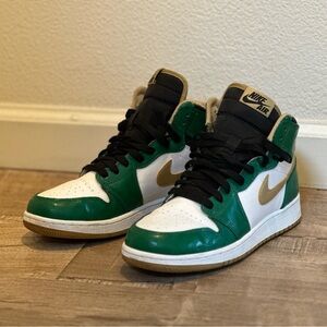 Nike Air Jordan - US size 6 / Eu size 38.5 - green/white/gold - good condition